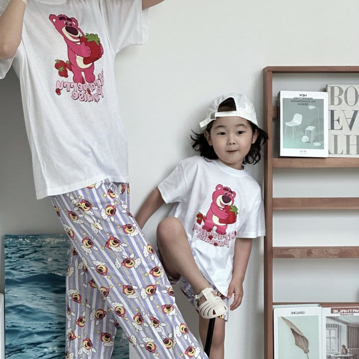 Little Rabbit - Korean Children Fashion - #Kfashion4kids - Strawberry L Pajama Top Bottom Set With Mom - 7