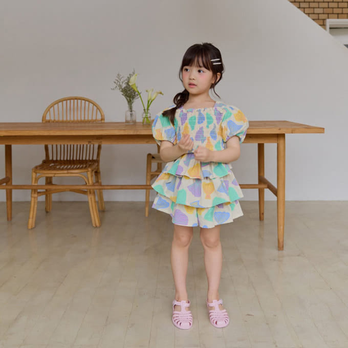 Melikey - Korean Children Fashion - #magicofchildhood - Cram Color Top Bottom Set