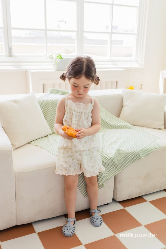 Milk Powder - Korean Children Fashion - #Kfashion4kids - Rose Sleeveless Blouse - 3