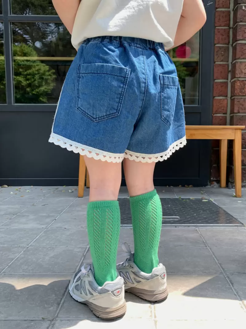Momo Ann - Korean Children Fashion - #kidzfashiontrend - Line Denim Shorts - 2