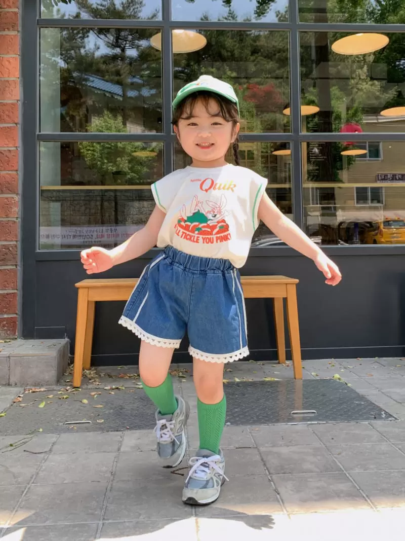 Momo Ann - Korean Children Fashion - #magicofchildhood - Line Denim Shorts - 5