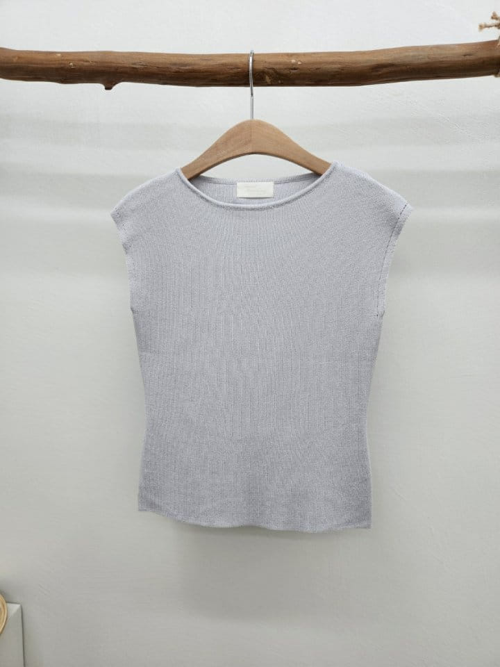 Most - Korean Women Fashion - #womensfashion - Aren Sleeveless Tee - 4