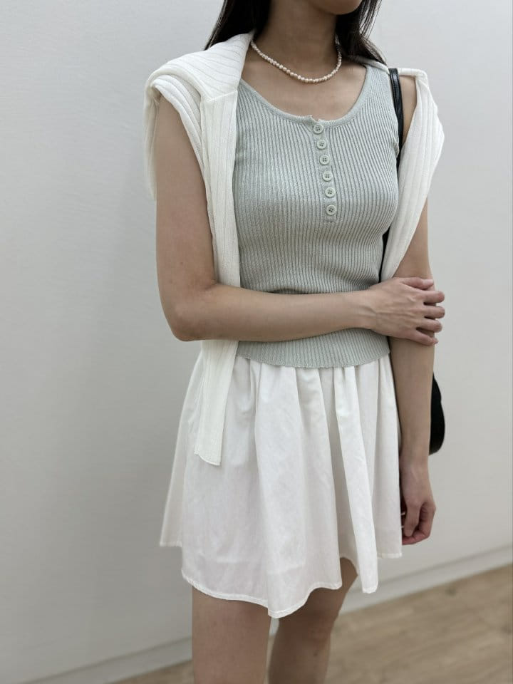 Most - Korean Women Fashion - #shopsmall - Maison Sleeveless Tee - 5