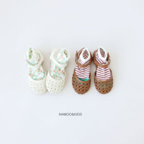 Namoo & Kids - Korean Children Fashion - #littlefashionista - Koi Rattan Sandals