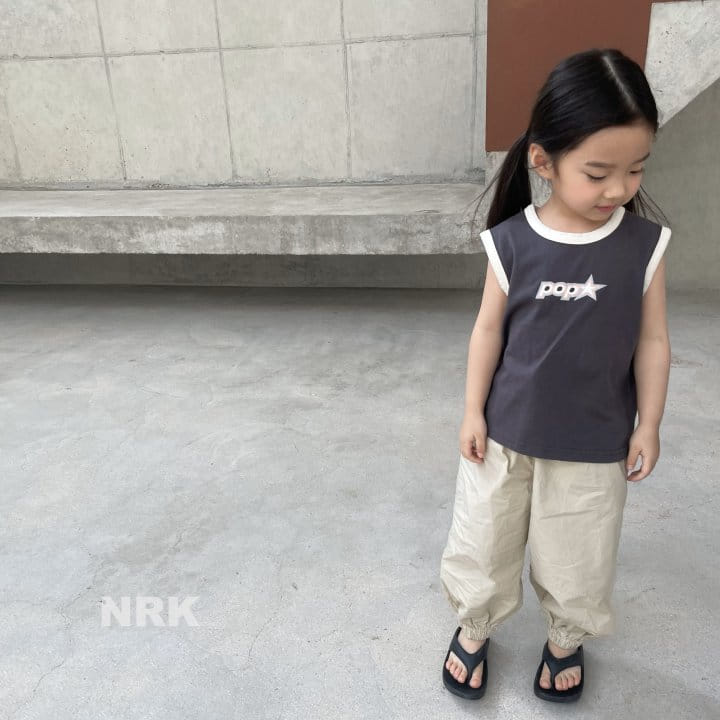 Nrk - Korean Children Fashion - #littlefashionista - Pop Sleeveless Tee