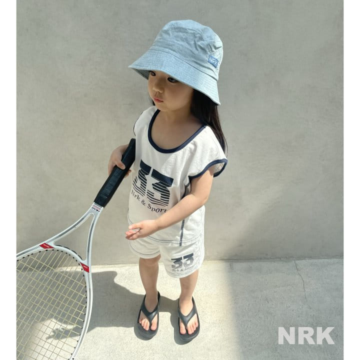 Nrk - Korean Children Fashion - #magicofchildhood - Sam Sam Sleeveless Top Bottom Set