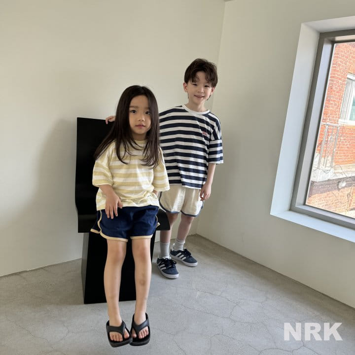 Nrk - Korean Children Fashion - #stylishchildhood - Line Shorts