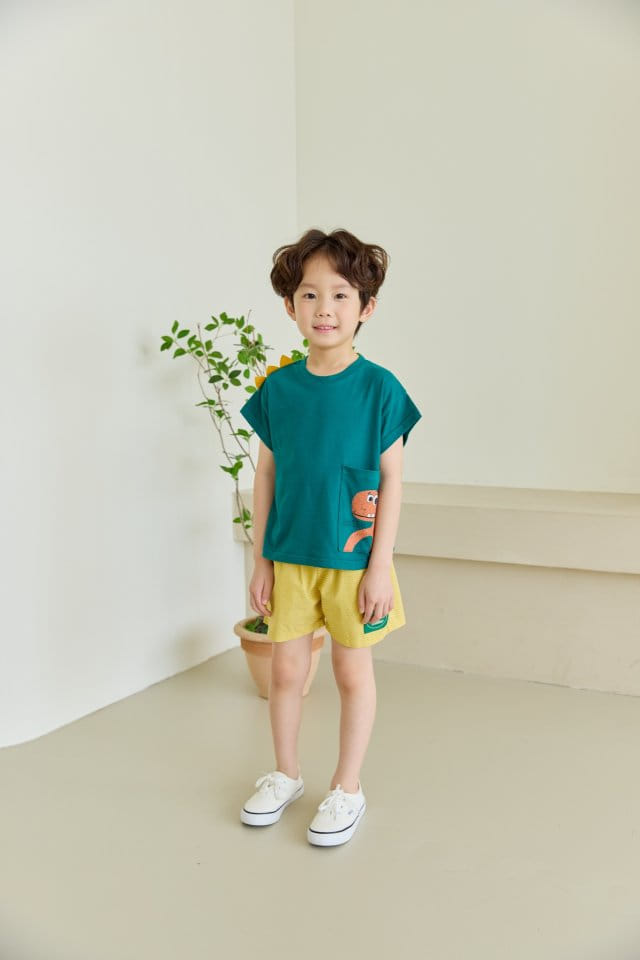 Orange Mom - Korean Children Fashion - #childofig - Big Pocket Tee - 9