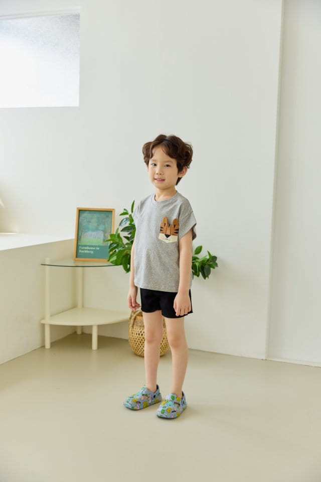 Orange Mom - Korean Children Fashion - #childrensboutique - Tiger Pocket Tee - 9