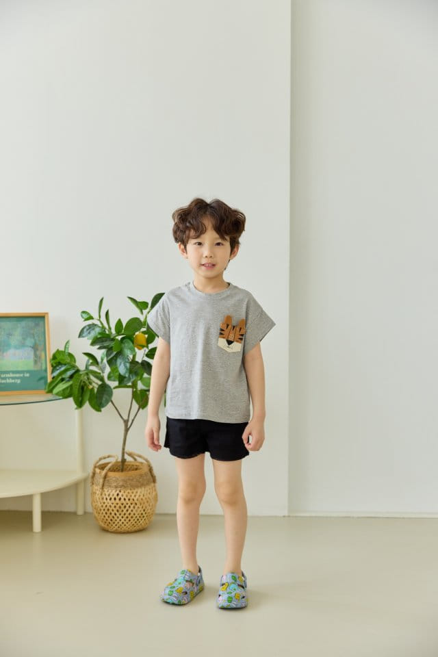 Orange Mom - Korean Children Fashion - #discoveringself - Tiger Pocket Tee - 11