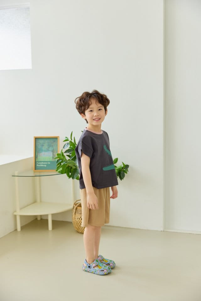 Orange Mom - Korean Children Fashion - #littlefashionista - Crocodile Tee - 10