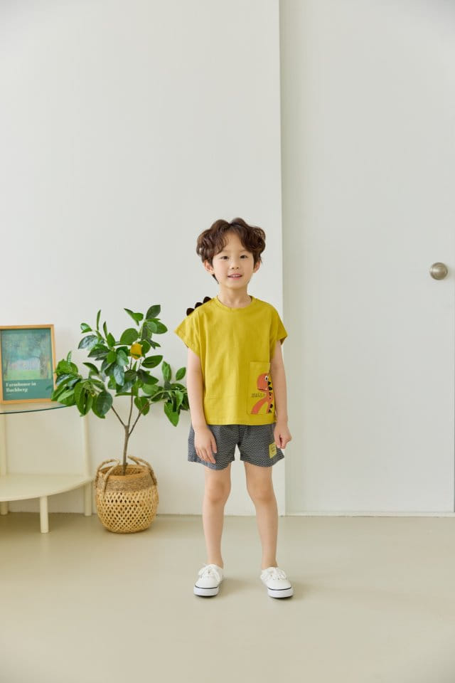 Orange Mom - Korean Children Fashion - #todddlerfashion - Big Pocket Tee - 6