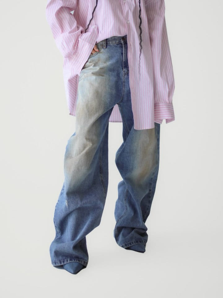 Paper Moon - Korean Women Fashion - #momslook - Dusty Mud Washed Wide Denim Trousers - 3