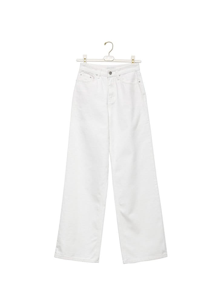 Paper Moon - Korean Women Fashion - #momslook - High Rise Wide Leg White Denim Pants  - 11