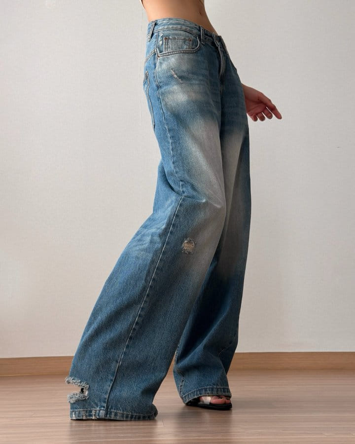 Paper Moon - Korean Women Fashion - #momslook - Vintage Blue Distressed Damage Wash Wide Leg Jeans - 5