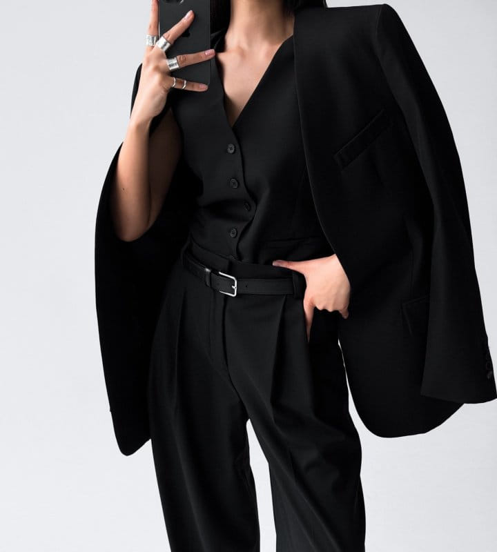 Paper Moon - Korean Women Fashion - #momslook - Sharkskin Fabric Collaless Oversized Set Up Blazer - 5