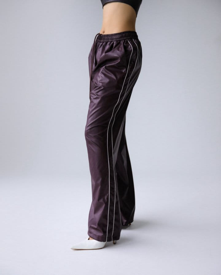 Paper Moon - Korean Women Fashion - #momslook - Soft Vegan L Trimmed Derail Banded Trousers