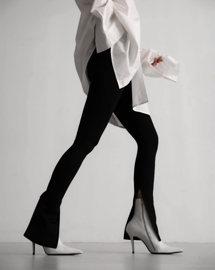 Paper Moon - Korean Women Fashion - #womensfashion - Cut Out Slit Detail Flared Pants - 4