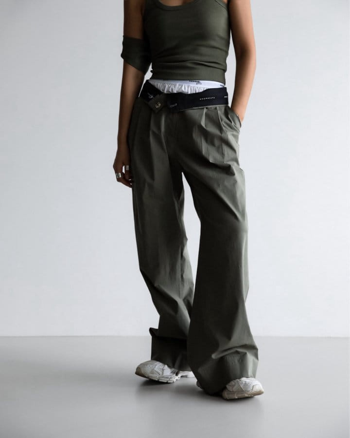 Paper Moon - Korean Women Fashion - #vintageinspired - C Two Pin Tuck Wide Trousers - 4