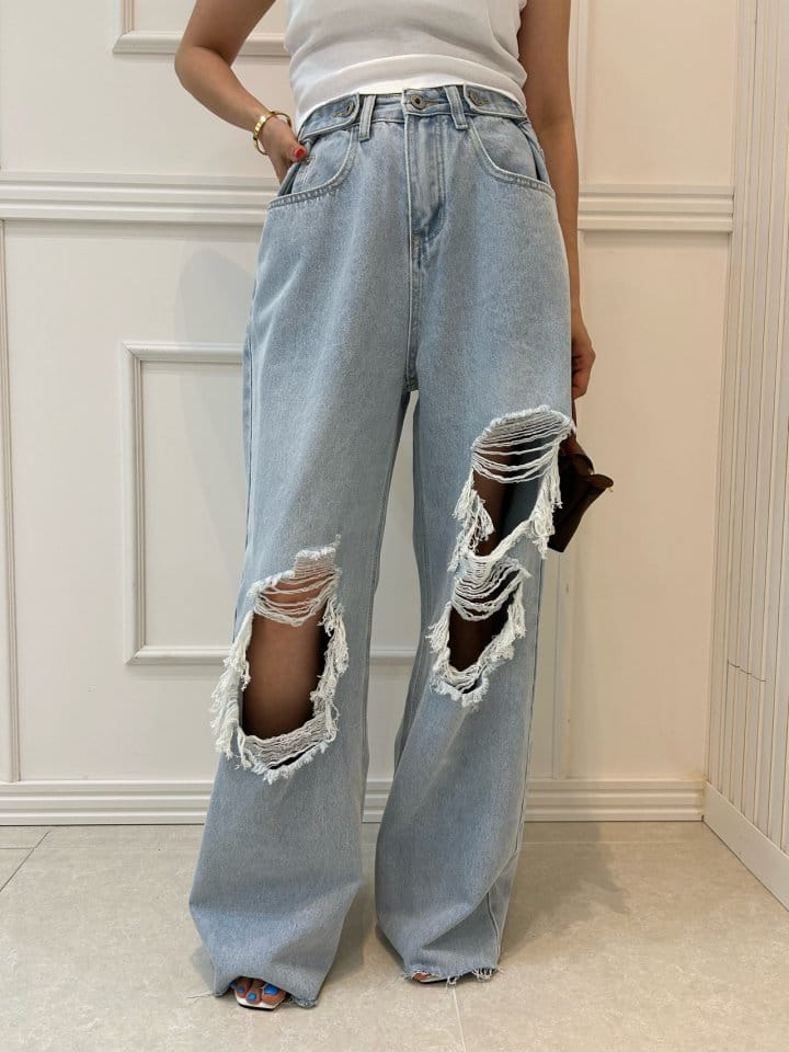 Pearls room - Korean Women Fashion - #momslook - Buckle Slit Denim  - 2