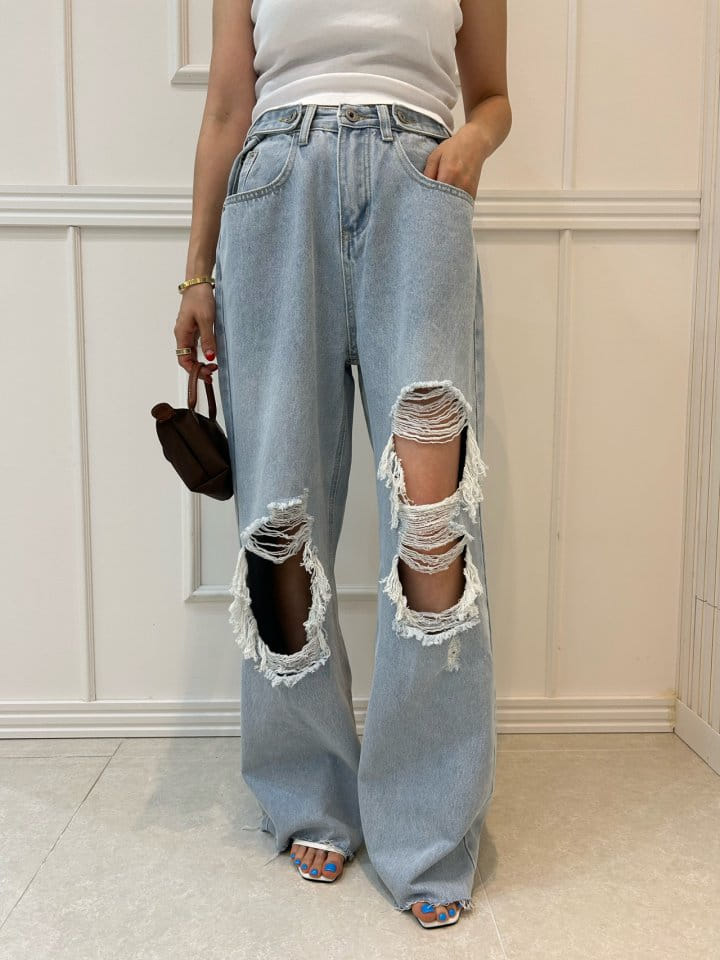 Pearls room - Korean Women Fashion - #womensfashion - Buckle Slit Denim 