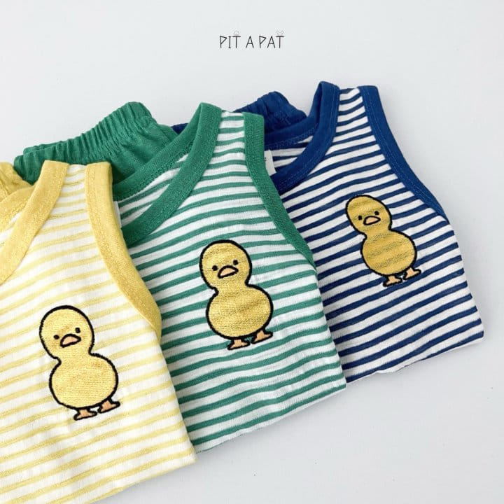 Pitapat - Korean Children Fashion - #childrensboutique - Baby Duck L Seleeveless Top Bottom Set - 5