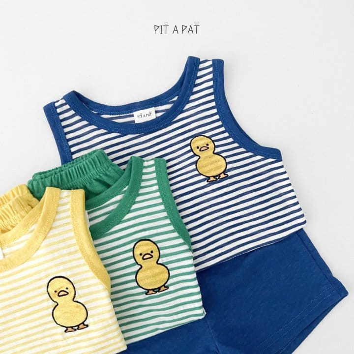 Pitapat - Korean Children Fashion - #stylishchildhood - Baby Duck L Seleeveless Top Bottom Set - 3