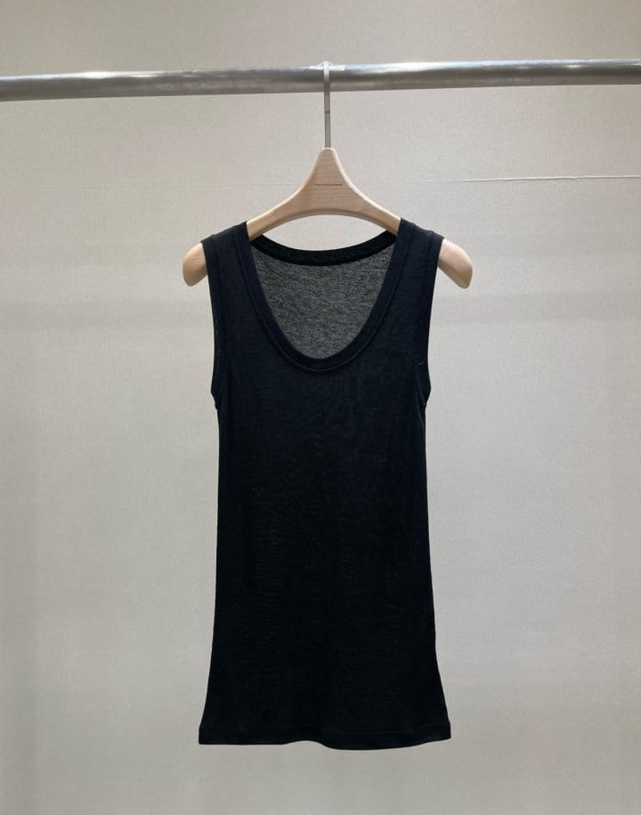 Plushong - Korean Women Fashion - #womensfashion - Theory Sleeveless Tee - 5