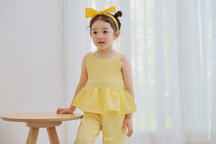 Rica - Korean Children Fashion - #childofig - Big Ribbon Top Bottom Set - 2