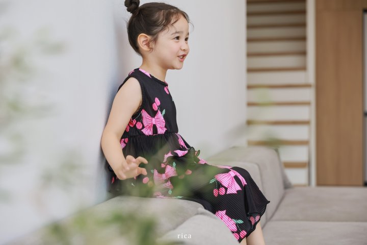 Rica - Korean Children Fashion - #designkidswear - Cherry Ribbon Top Bottom Set - 6