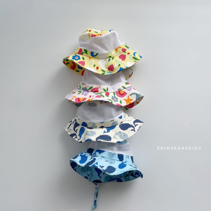Shinseage Kids - Korean Children Fashion - #kidzfashiontrend - Flower Whale Mesh Bucket Hat