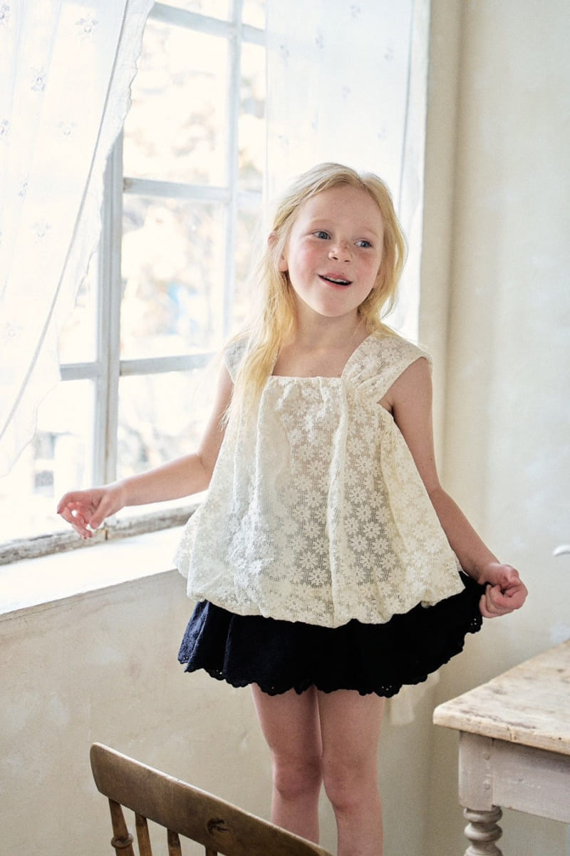 Slow b - Korean Children Fashion - #Kfashion4kids - Lace Sleeveless Tee - 7