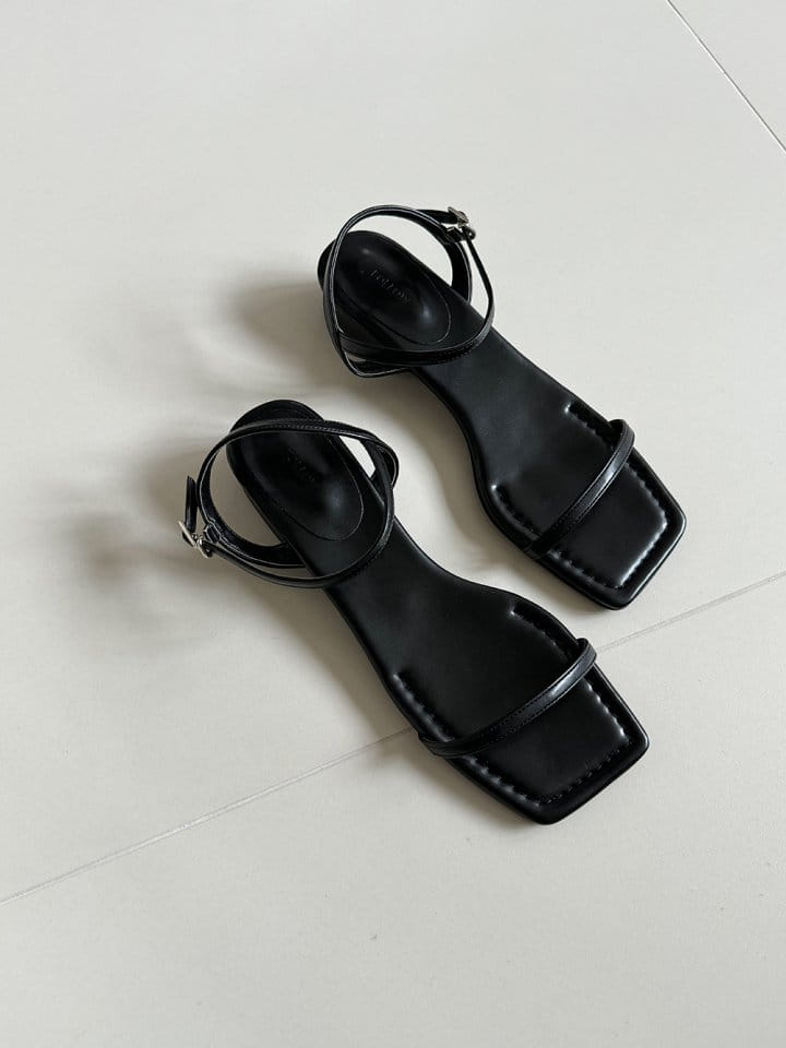 Ssangpa - Korean Women Fashion - #thelittlethings - F 1483 Slipper & Sandals - 6