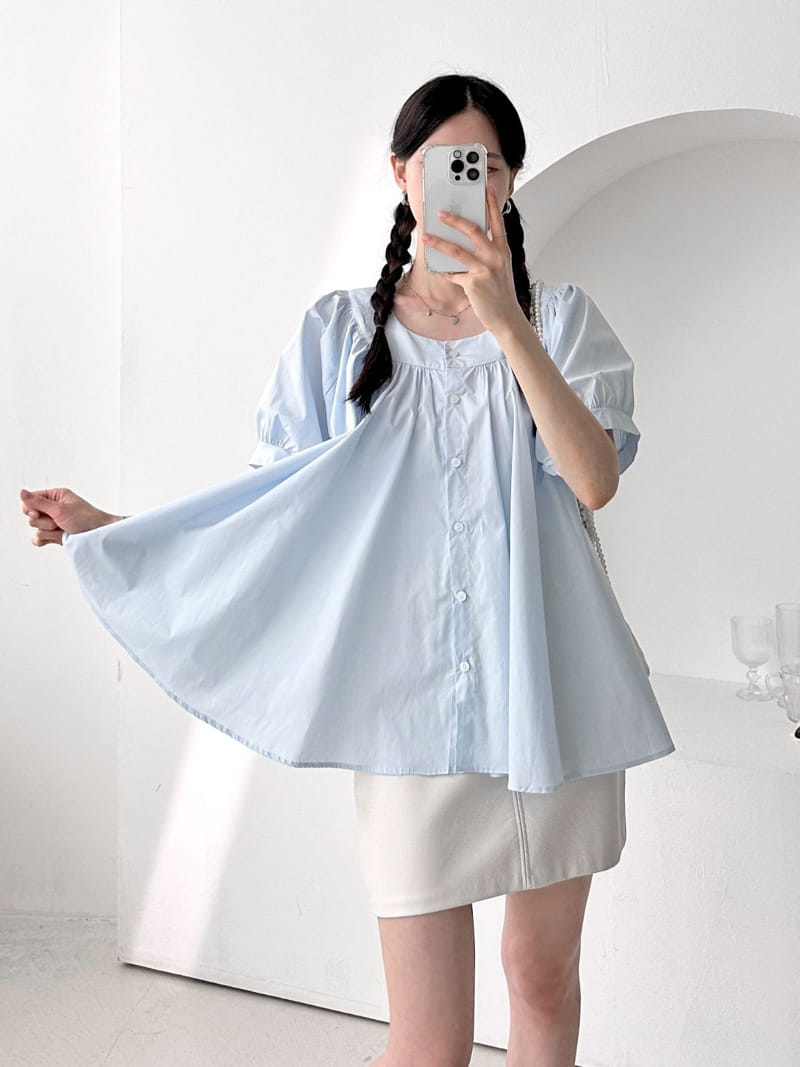 Theggllim - Korean Women Fashion - #momslook - Round Shirring Blouse