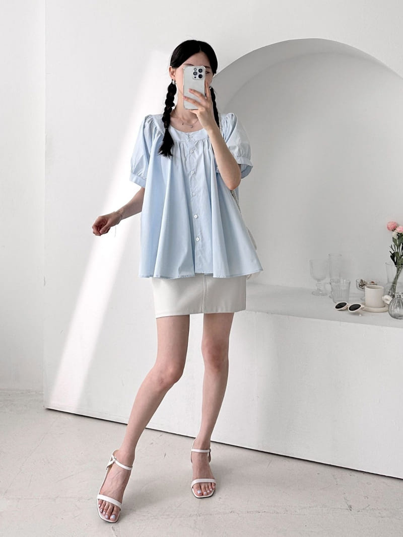 Theggllim - Korean Women Fashion - #momslook - Round Shirring Blouse - 3