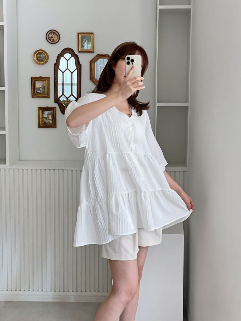 Theggllim - Korean Women Fashion - #romanticstyle - Frill Kan Kan Blouse - 6