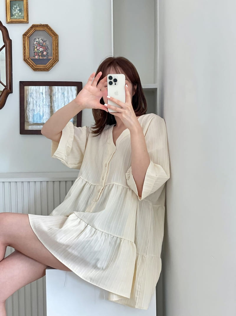 Theggllim - Korean Women Fashion - #thelittlethings - Frill Kan Kan Blouse - 9