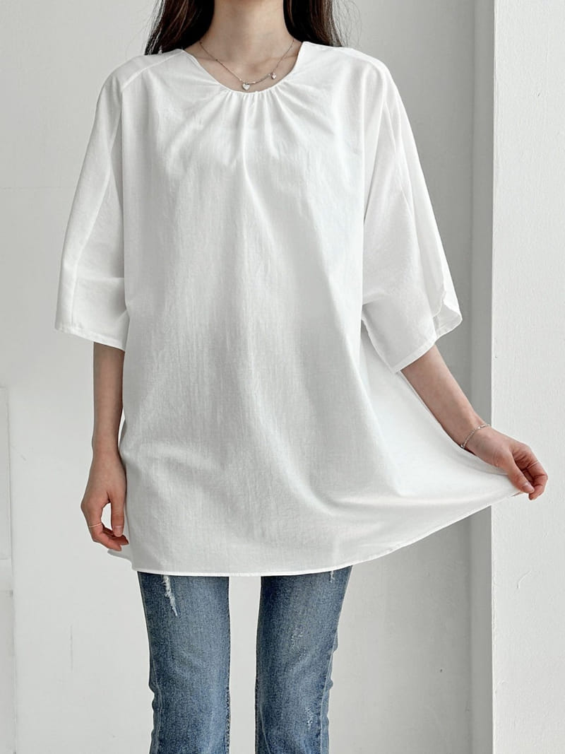 Theggllim - Korean Women Fashion - #womensfashion - Shrring Raglan Blouse - 2