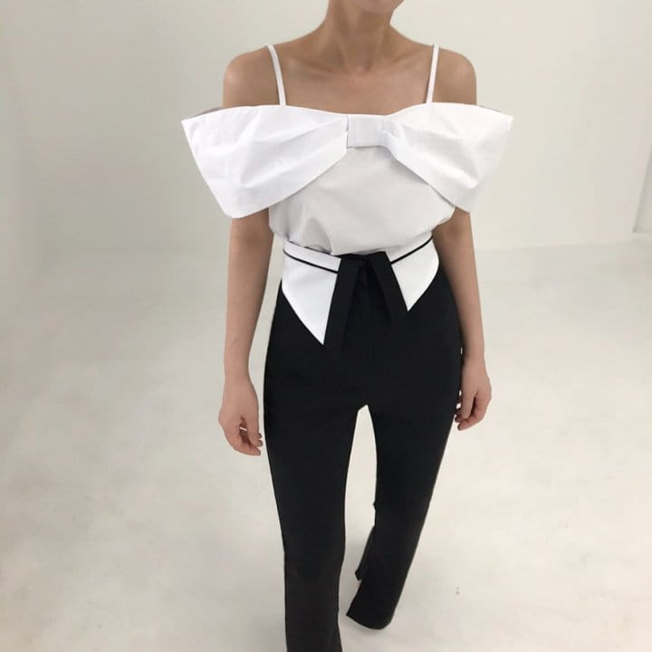 Twomoon - Korean Women Fashion - #thatsdarling - Ribbon Sleeve Blanc - 2