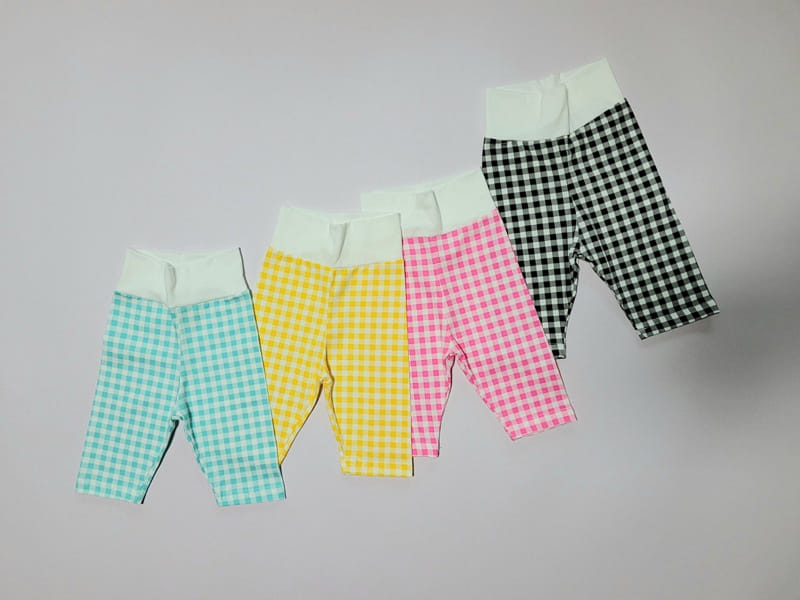 Atree - Korean Baby Fashion - #onlinebabyshop - Check Stomachache Short Leggigns - 9