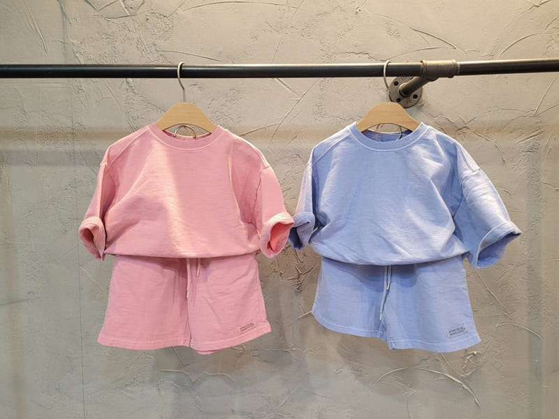 Atree - Korean Children Fashion - #stylishchildhood - Pig Short Sleeve Top Bottom Set