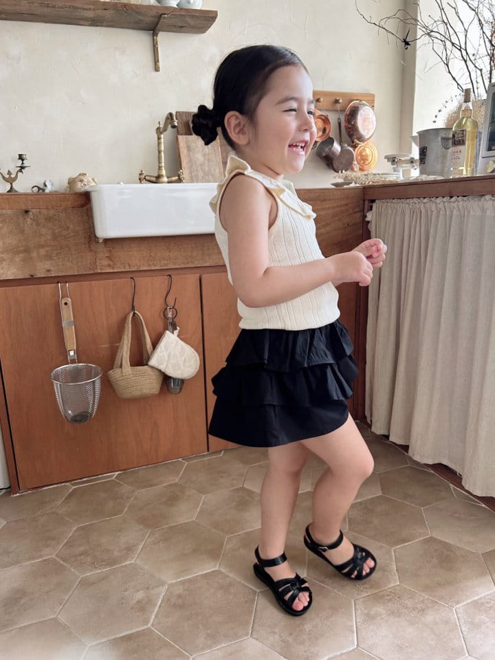 Azalea - Korean Children Fashion - #childofig - Frill Kan Kan Pants - 11