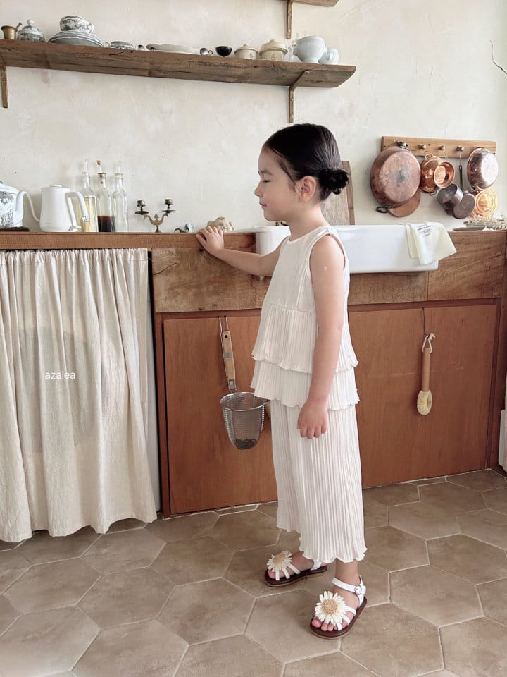 Azalea - Korean Children Fashion - #childofig - Pleats Kan Kan Top Bottom Set - 3