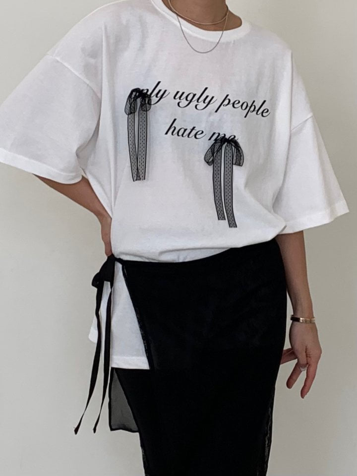 Bricklane - Korean Women Fashion - #restrostyle - Ugly Ribbon Tee - 7