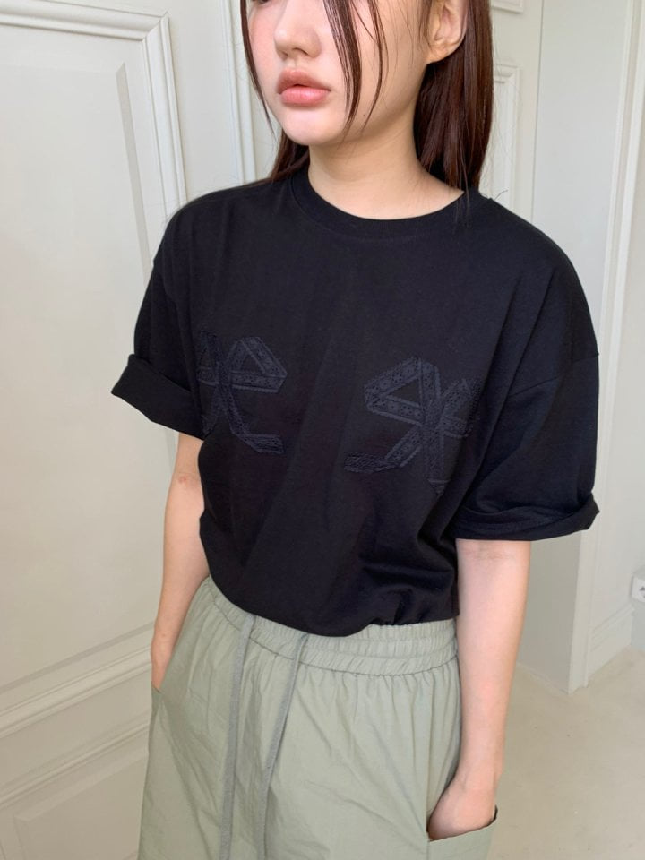 Bricklane - Korean Women Fashion - #thelittlethings - Handle Ribbon Tee