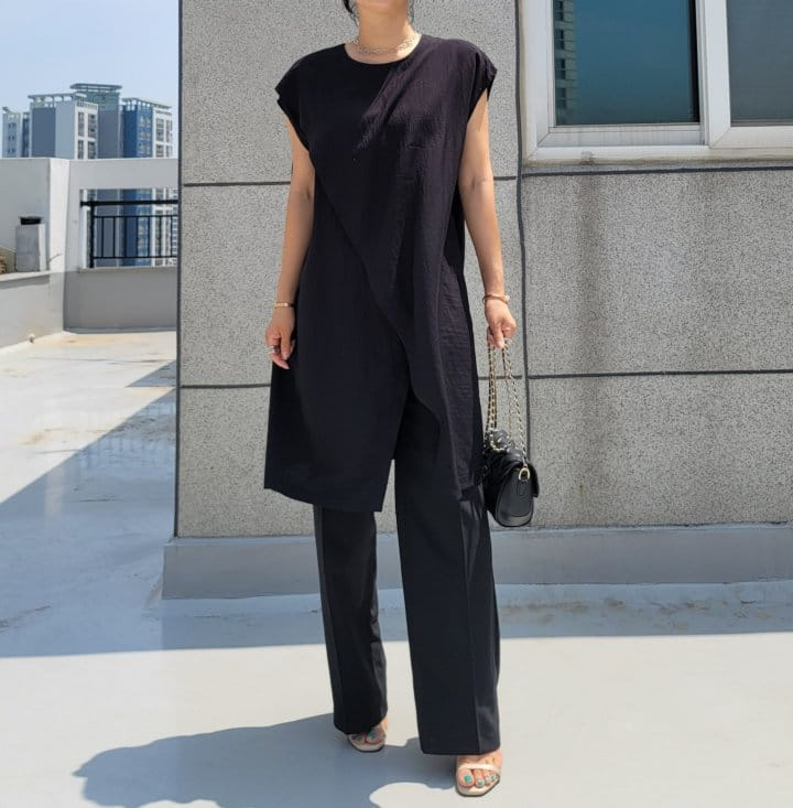 Gratia - Korean Women Fashion - #momslook - Slit Long Blouse - 8