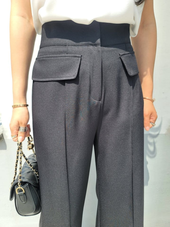 Gratia - Korean Women Fashion - #womensfashion - Pocket Pants - 11