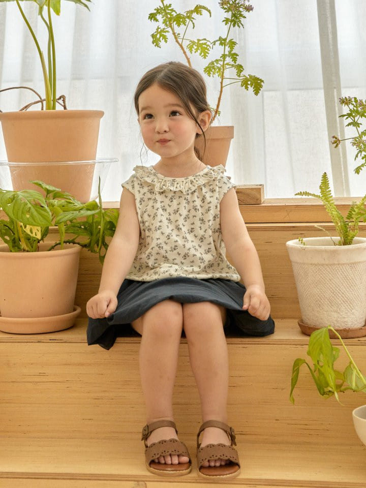 Lolobole - Korean Children Fashion - #magicofchildhood - Margaret Frill Sleeveless Tee - 5