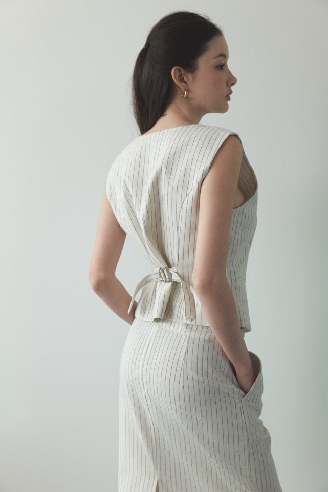 Neroli36 - Korean Women Fashion - #womensfashion - H Stripe Vest - 7