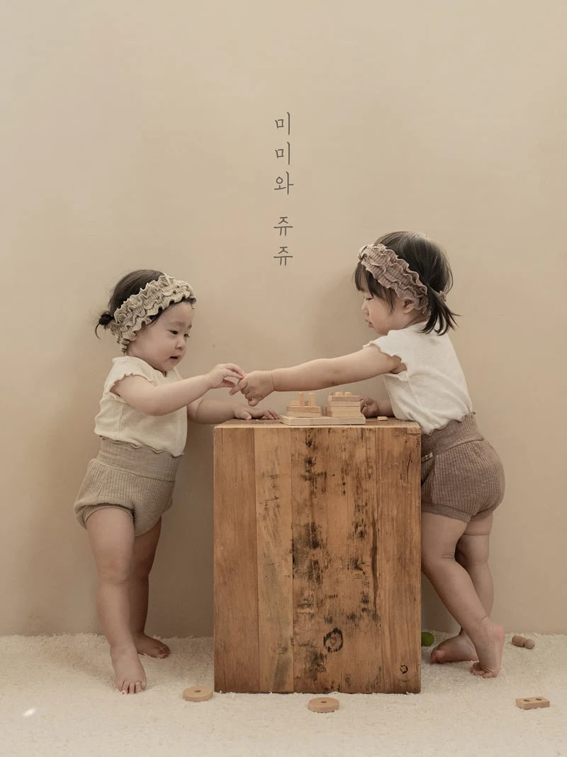 Peekaboo - Korean Baby Fashion - #onlinebabyboutique - Juju Bloomer